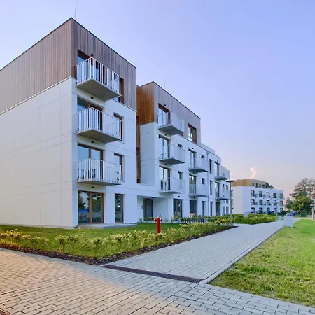 Good Pearl Let's Sea Baltic Park *